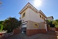 Detached villa with 3 bedrooms and private garden near Villamartin in Ole International