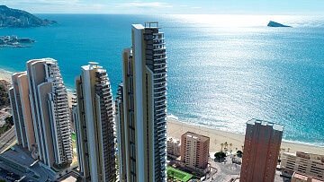 Luxusapartments mit 1, 2, 3 und 4 Schlafzimmern mit Meerblick in Benidorm in Ole International