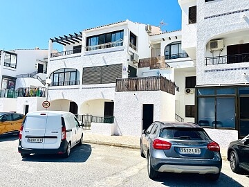 Apartamento de 1 dormitorio en Playa Flamenca in Ole International