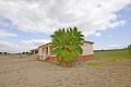 Chalets de campagne de 6 chambres à Dolores  in Ole International