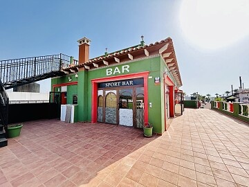 Commercial Unit in Lomas de Cabo Roig in Ole International