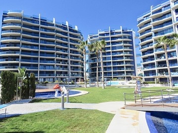 Apartment mit 2 Schlafzimmern direkt am Strand in Punta Prima * in Ole International