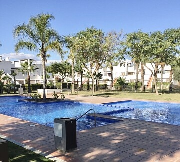 Bungalow de 3 chambres au rez-de-chaussée à Condado de Alhama Golf Resort  in Ole International