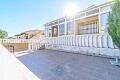 Chalet adosado de 2 dormitorios en La Zenia  in Ole International