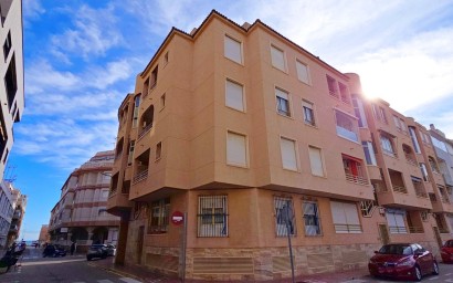 Apartment - Herverkoop - La Mata - La Mata