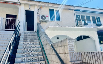 Apartment - Odsprzedaż - Torrevieja - Nueva Torrevieja