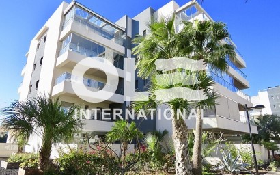 Apartment - Перепродажа - Orihuela Costa - Villamartín