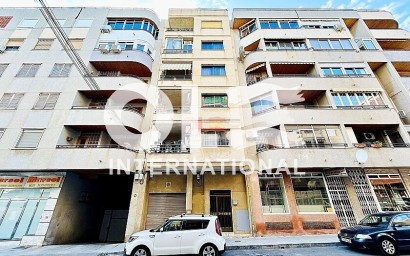 Apartment - Перепродажа - Torrevieja - Playa del Acequión