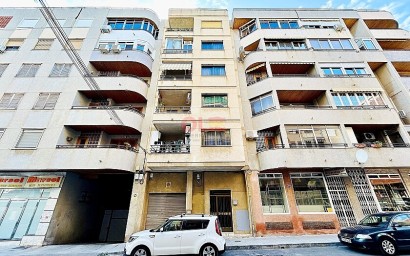 Apartment - Resale - Torrevieja - Playa del Acequión