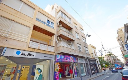 Apartment - Revente - Torrevieja - Centro ciudad