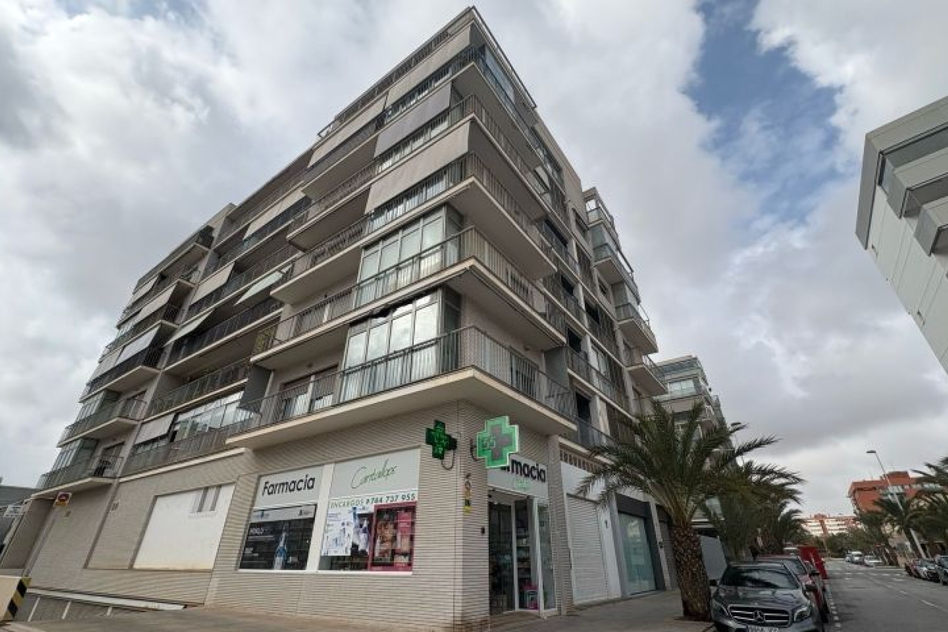 Herverkoop - Apartment - Elche