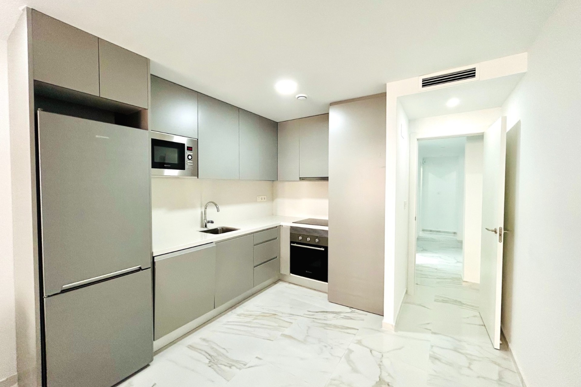 Herverkoop - Apartment - Torrevieja - Centro