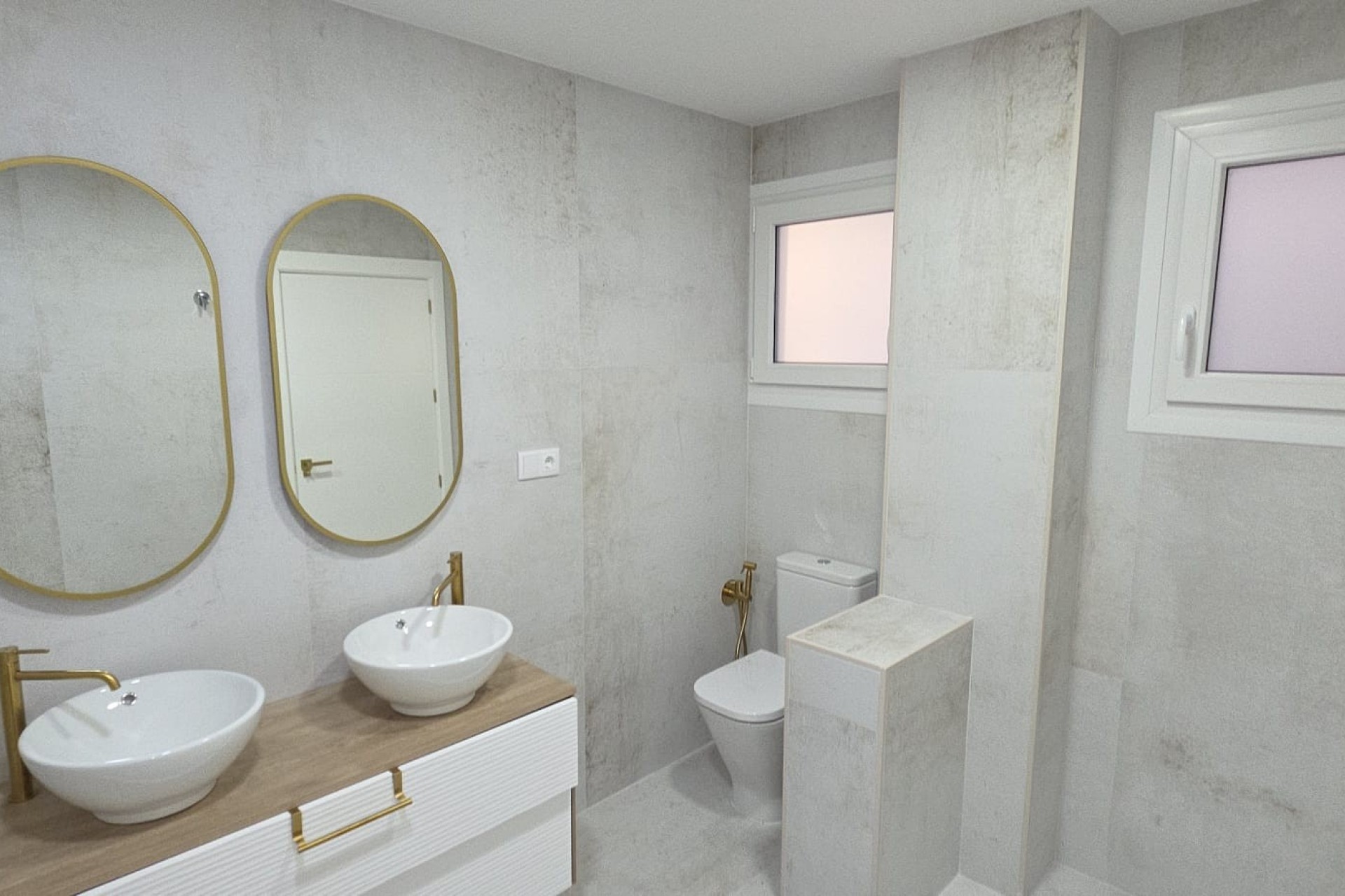 Herverkoop - Apartment - Torrevieja - Playa del Acequión