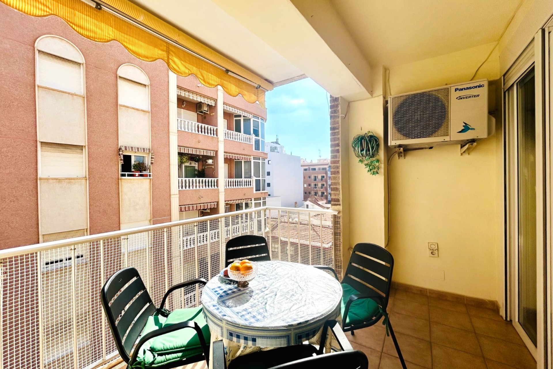 Herverkoop - Apartment - Torrevieja - Playa del Cura