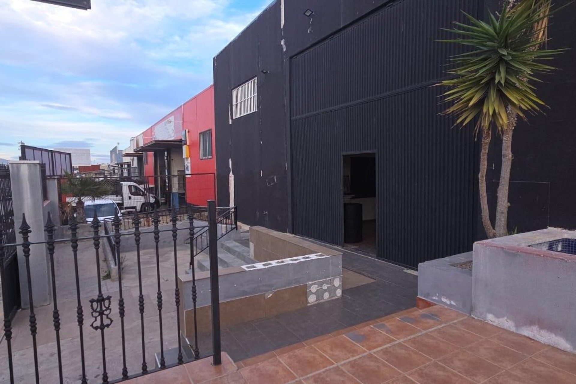 Herverkoop - Industriële eenheid - Torrevieja - Polígono industrial