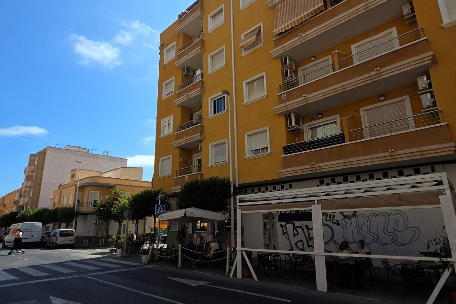 Herverkoop - Reclame - Torrevieja - Centro ciudad