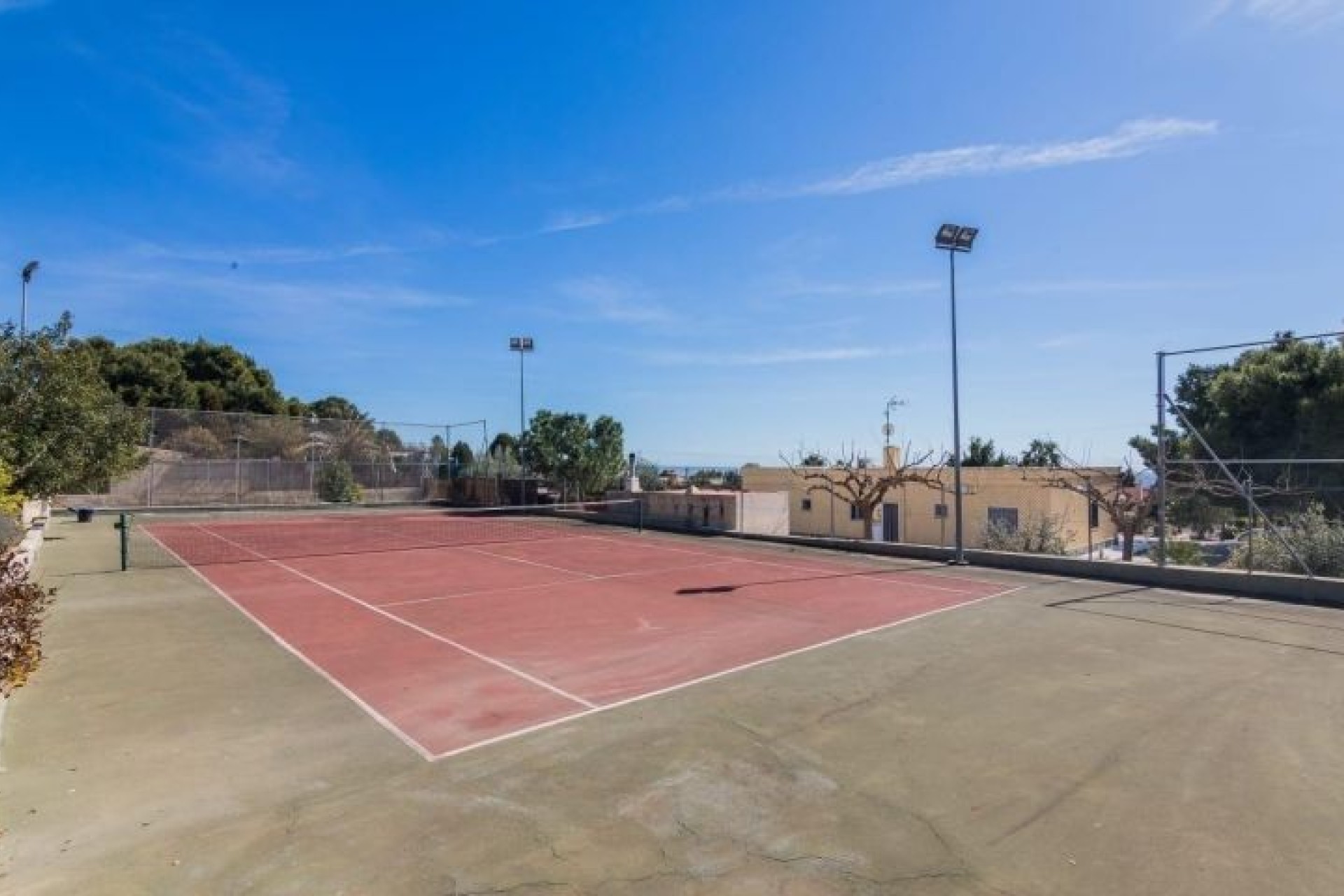 Herverkoop - Villa - Elche