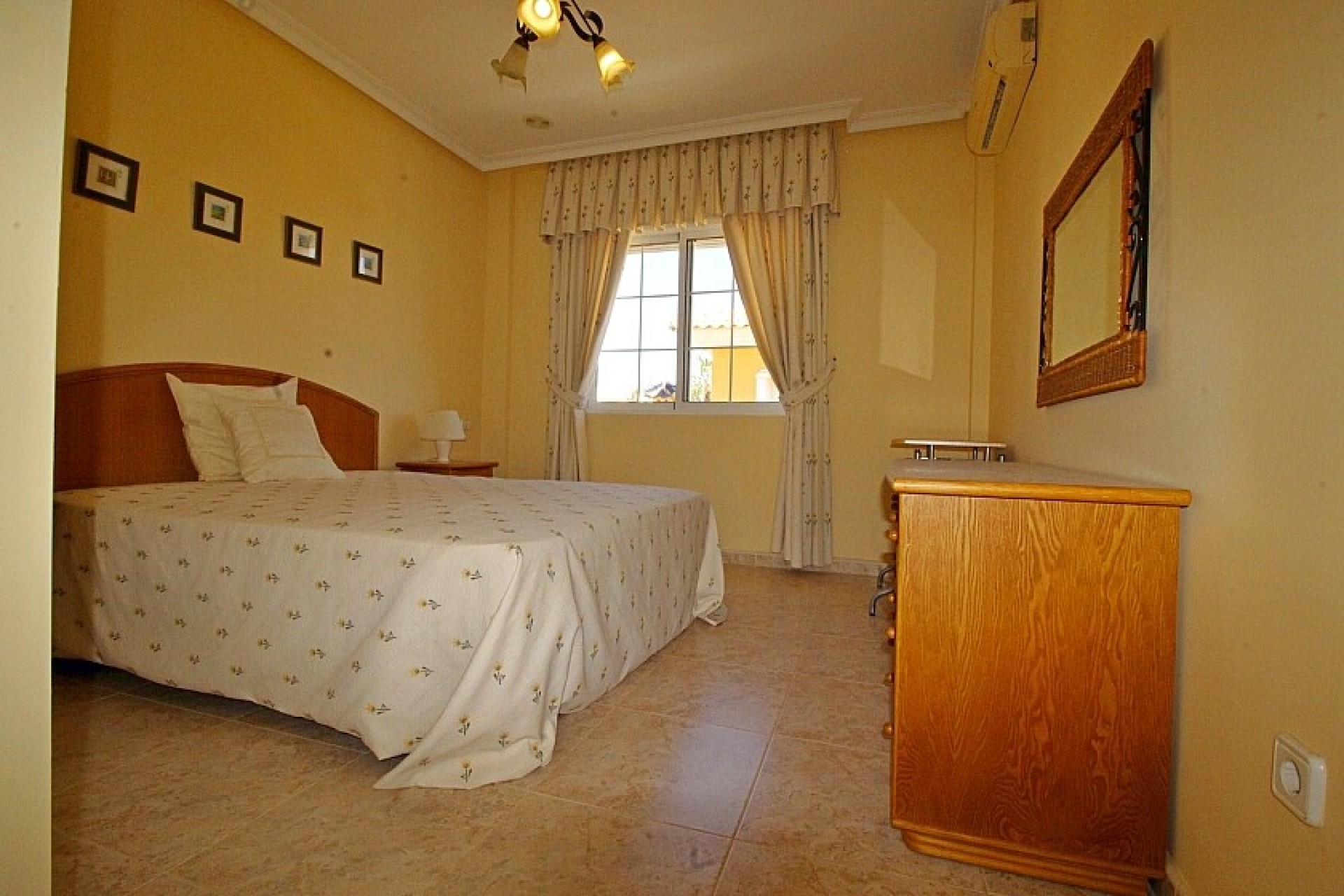 Herverkoop - Villa - Orihuela Costa - La Zenia