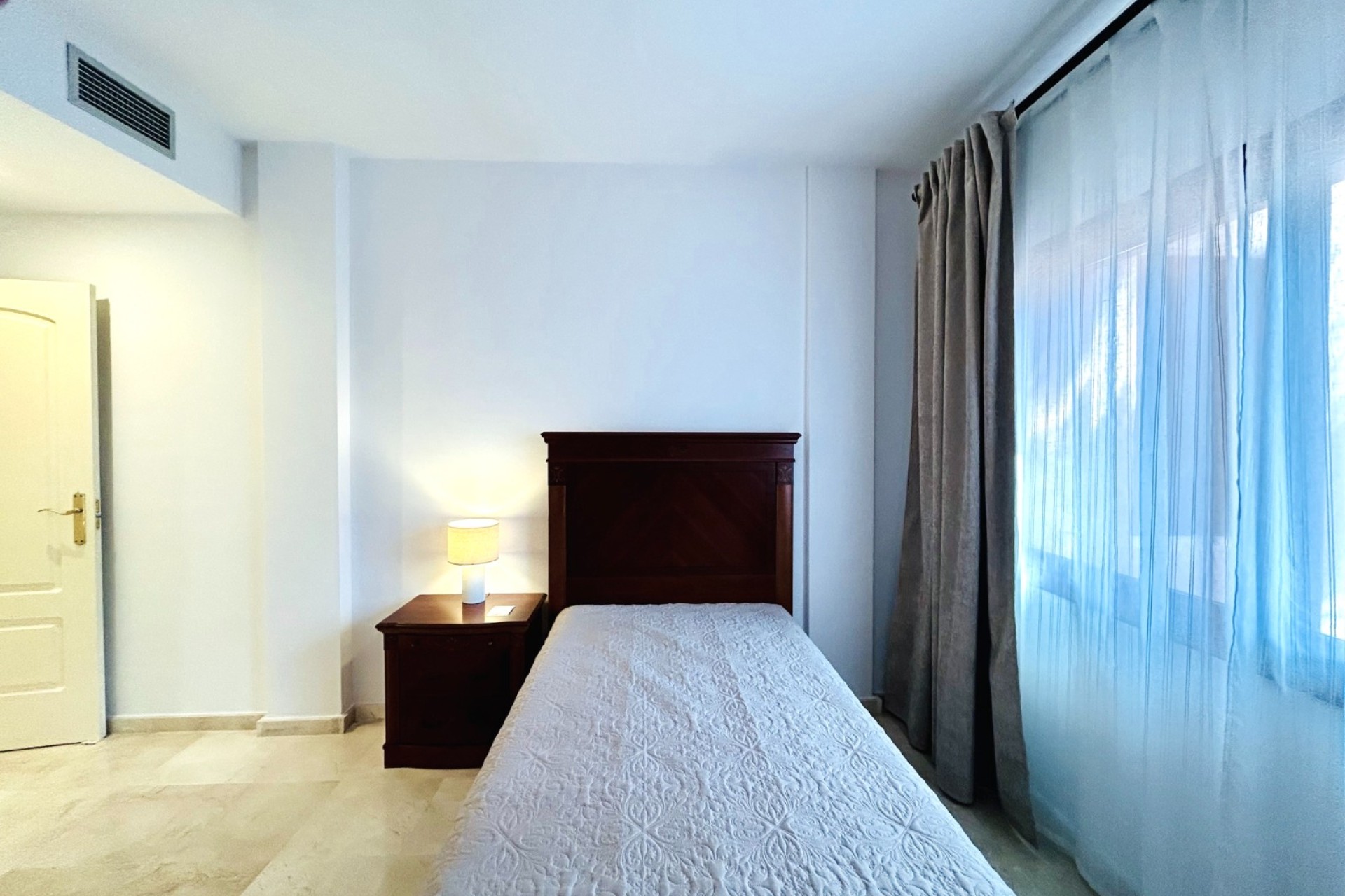 Location à long terme - Apartment - Orihuela Costa - Villamartín
