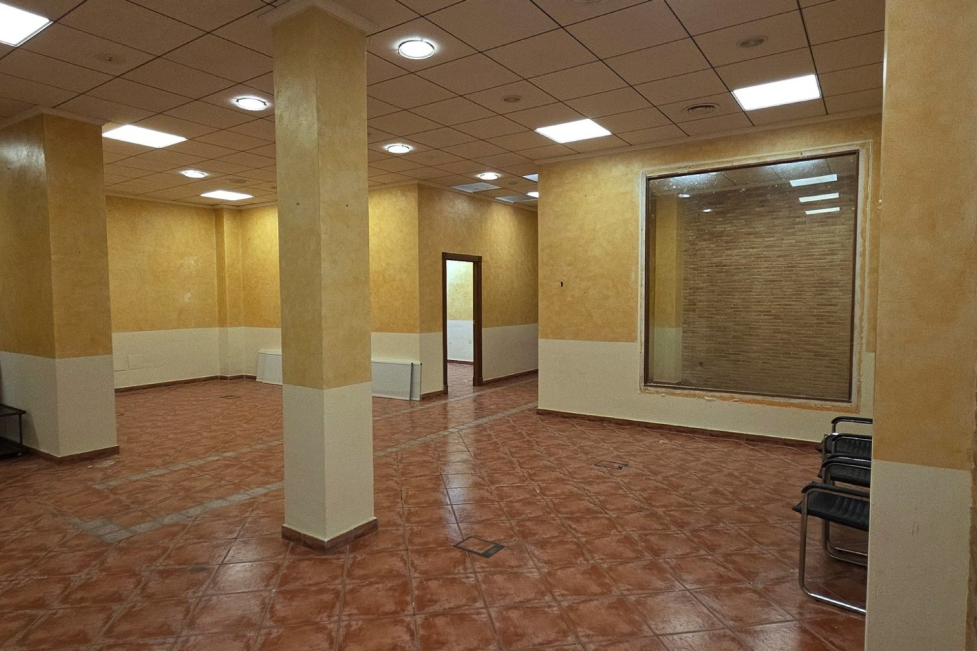 Location à long terme - Commercial - Torrevieja - Centro