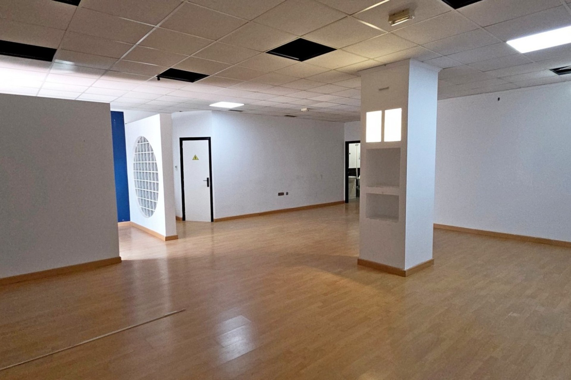 Location à long terme - Entreprise - Torrevieja - Centro ciudad