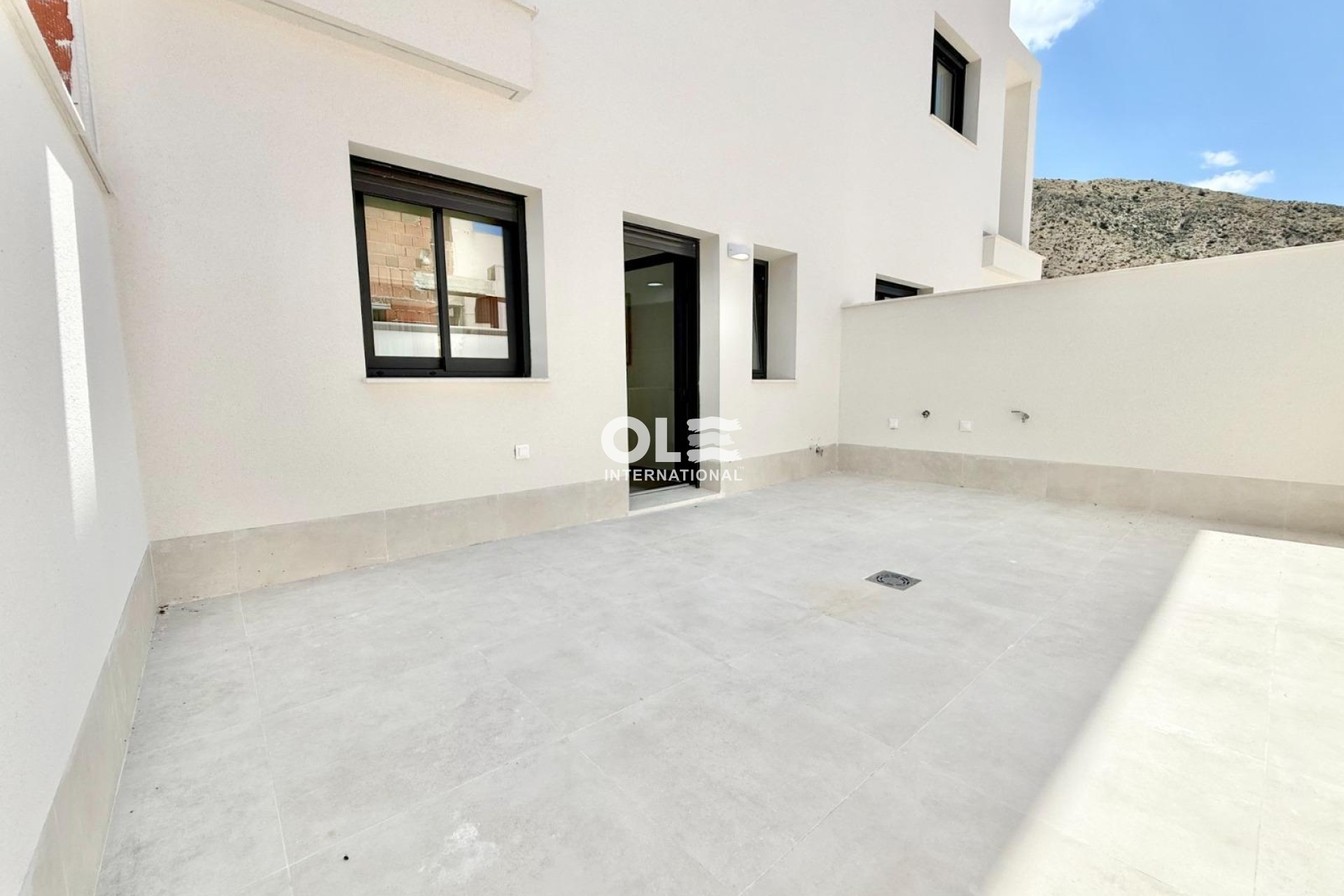 New Build - Townhouse - Cox - San Fernando