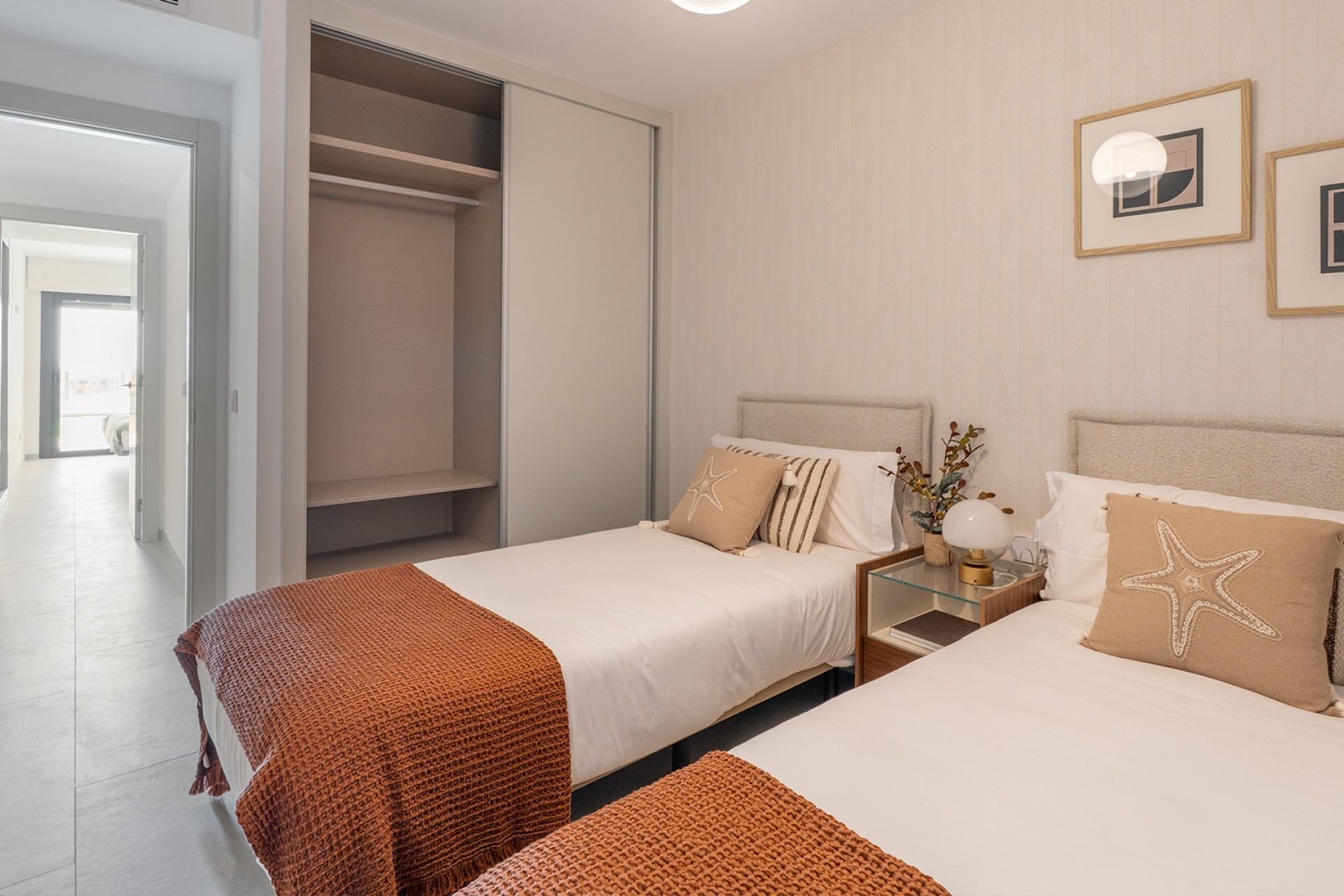 Nieuwbouw Woningen - Apartment - Estepona (Málaga) - Spain