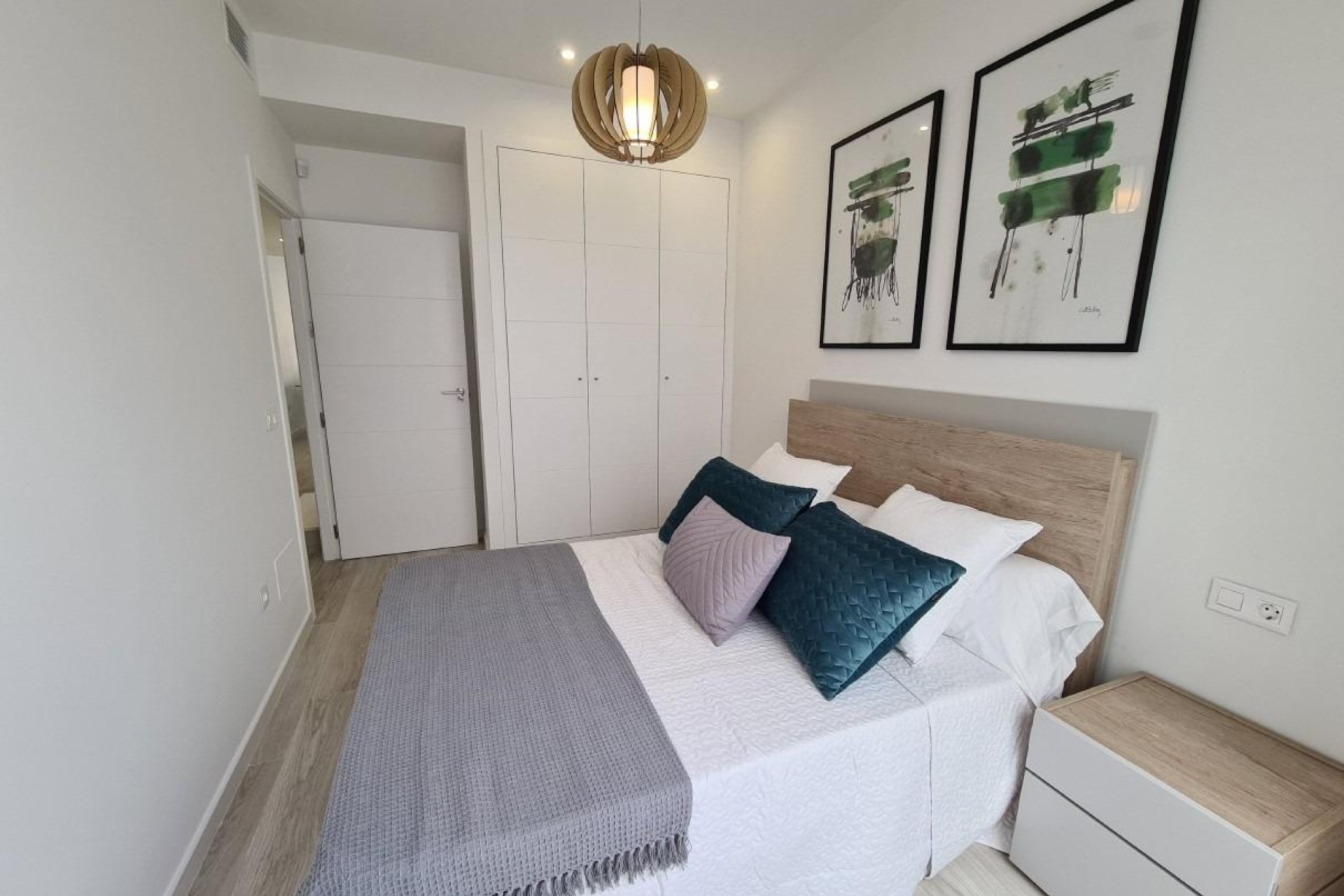 Nieuwbouw Woningen - Herenhuis - Avileses