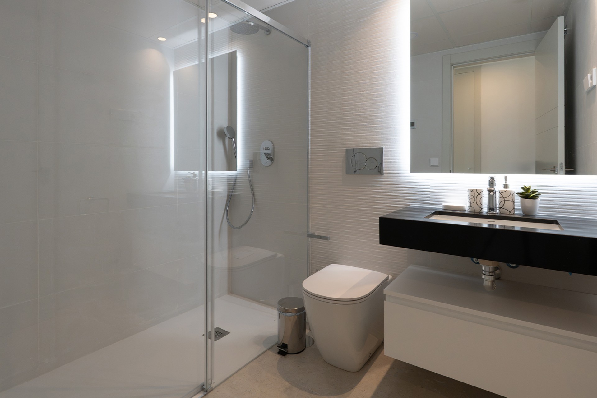 Новое здание - Apartment - Estepona (Málaga) - Spain