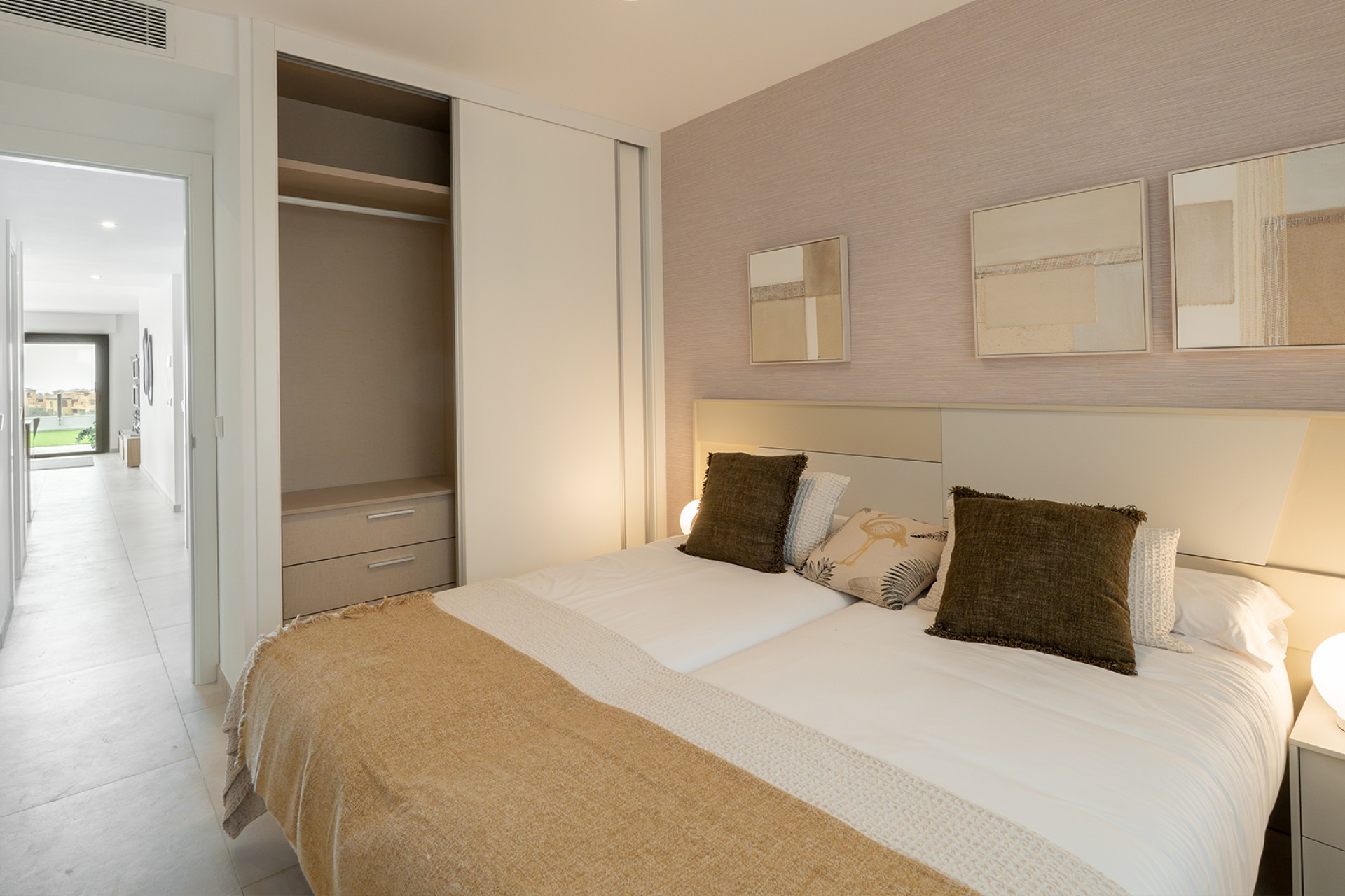 Новое здание - Apartment - Estepona (Málaga) - Spain