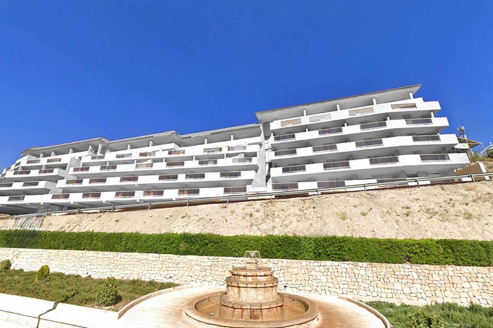 Новое здание - Apartment - Relleu - pueblo