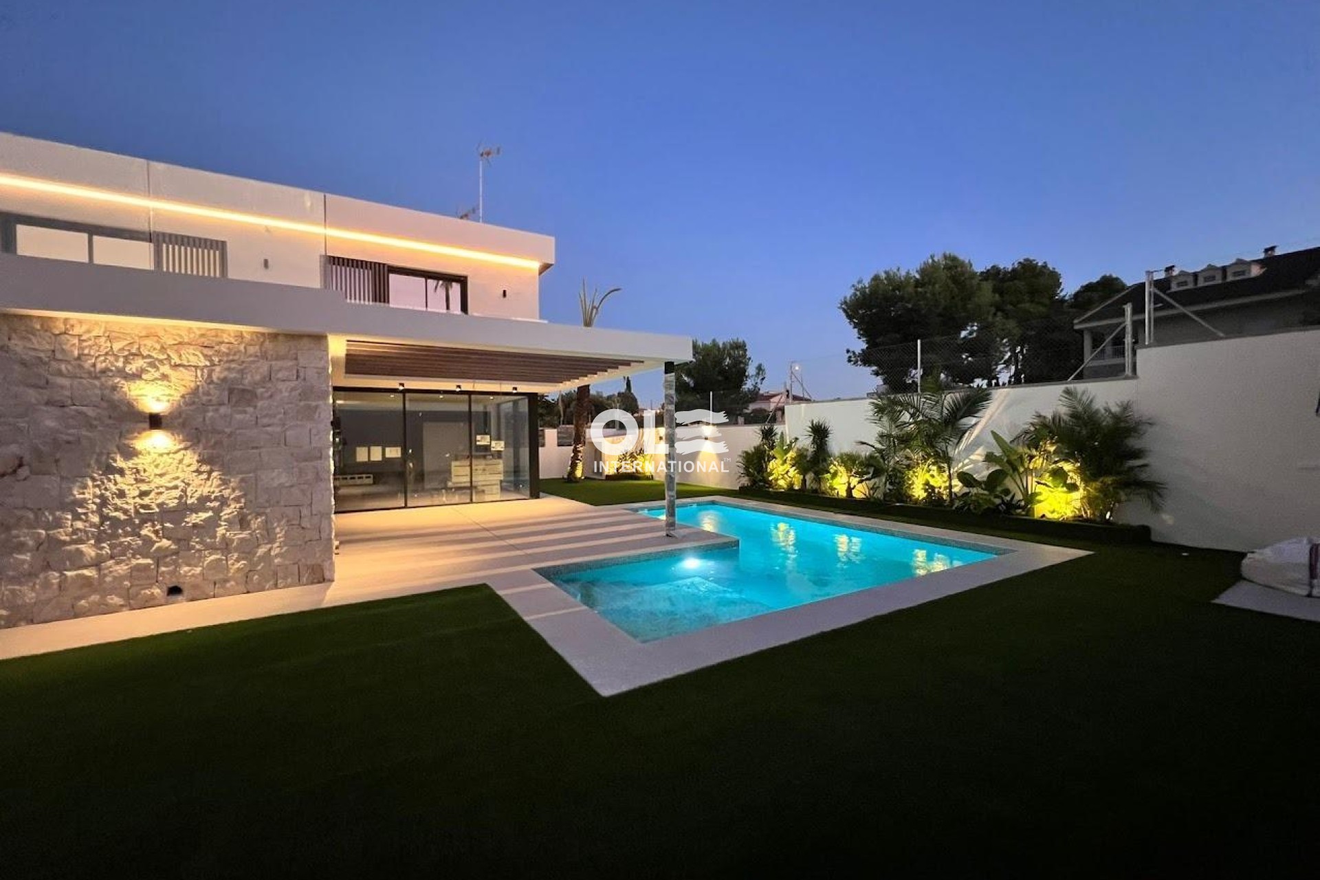 Новое здание - Таунхаус - Orihuela Costa - Montezenia