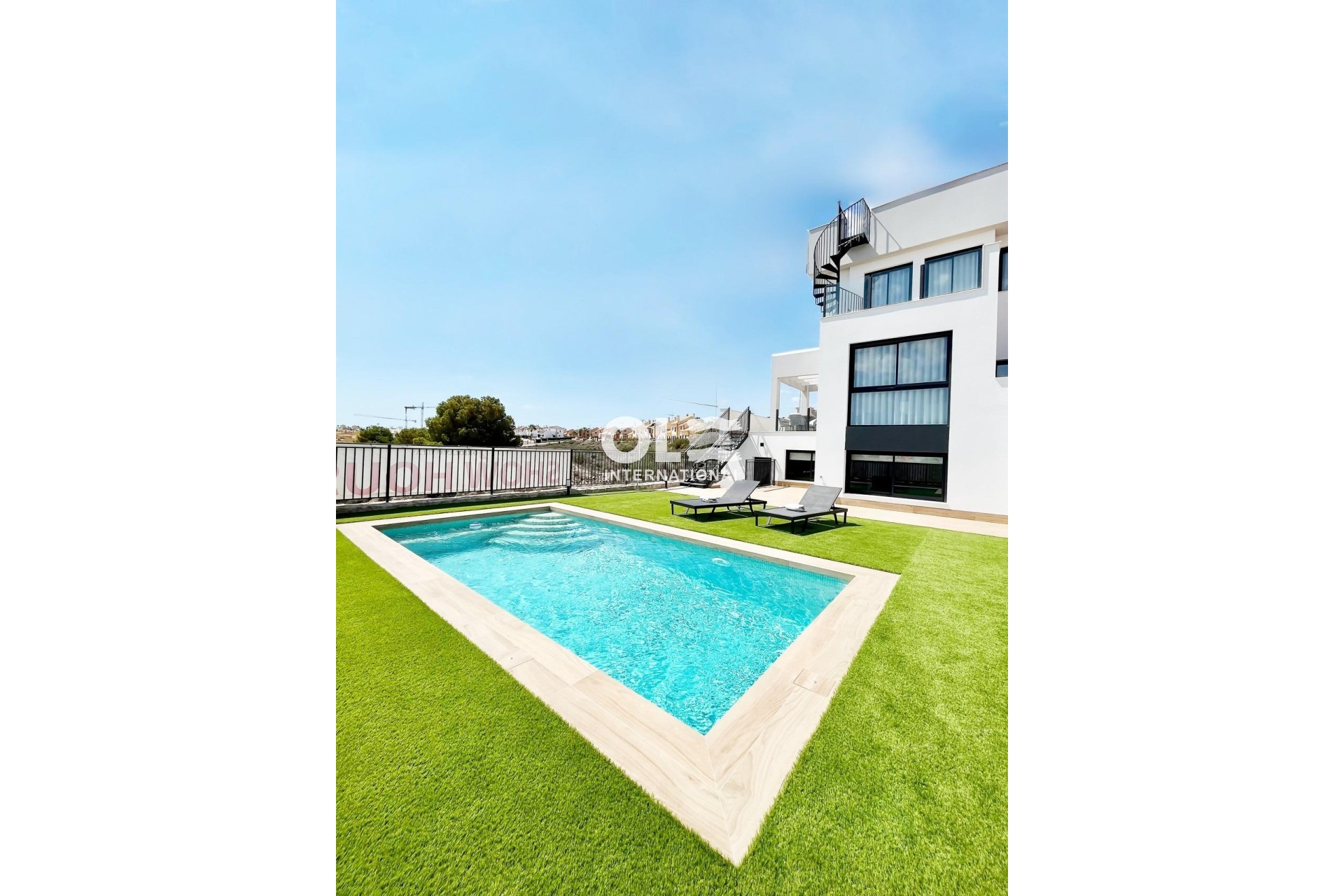 Новое здание - Villa - Algorfa - La Finca Golf