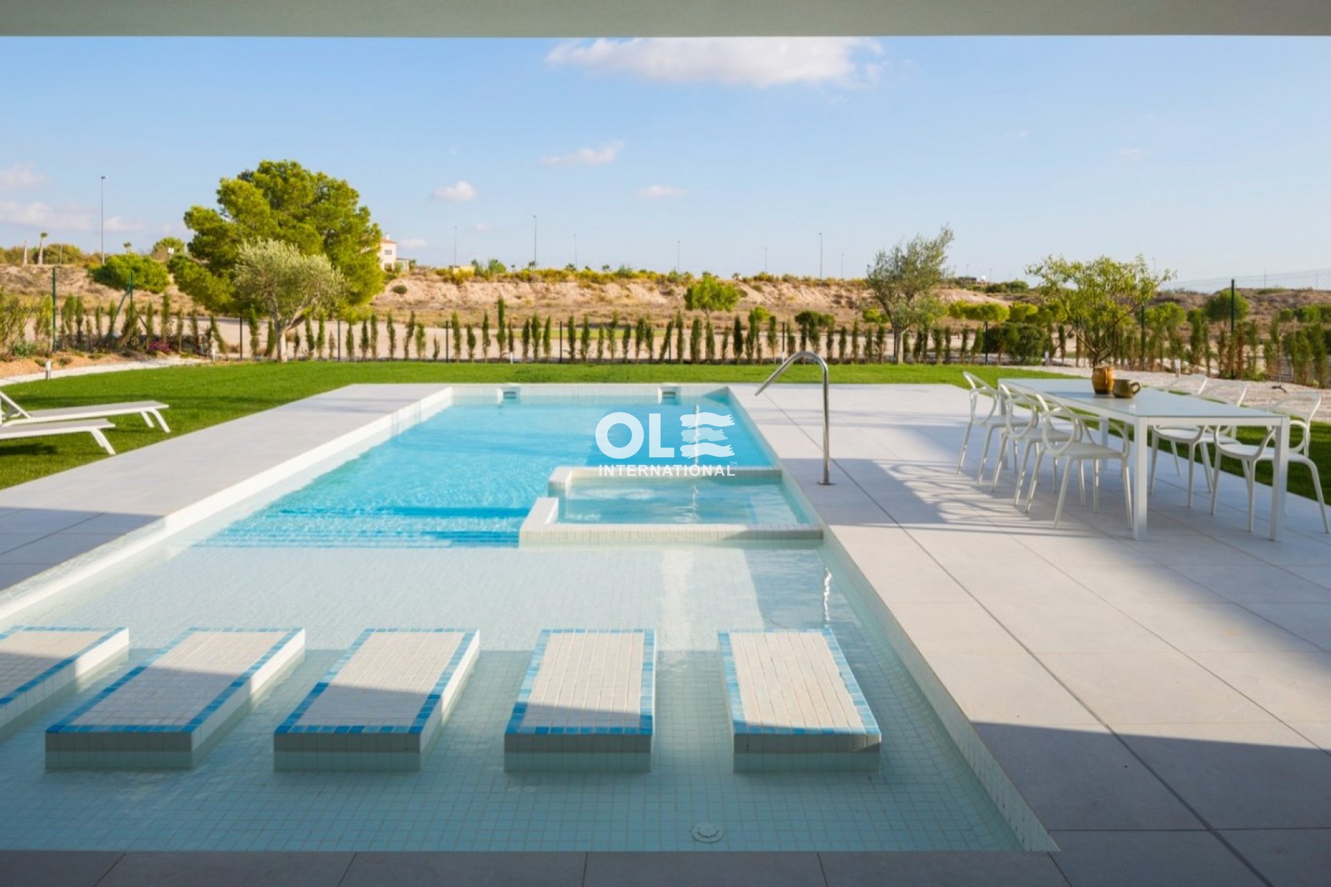 Новое здание - Villa - Baños y Mendigo - Altaona Golf