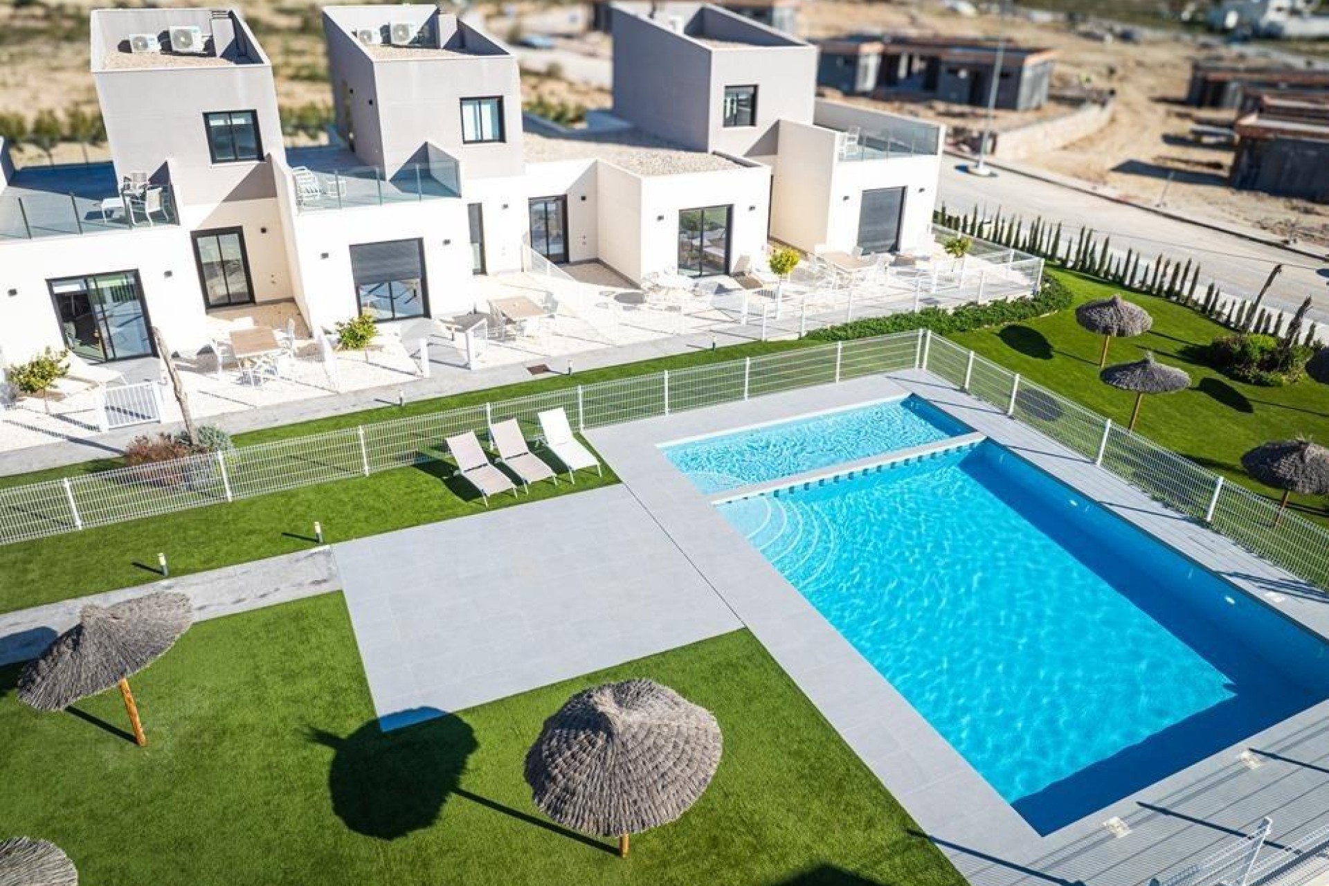 Новое здание - Villa - Baños y Mendigo - Altaona Golf