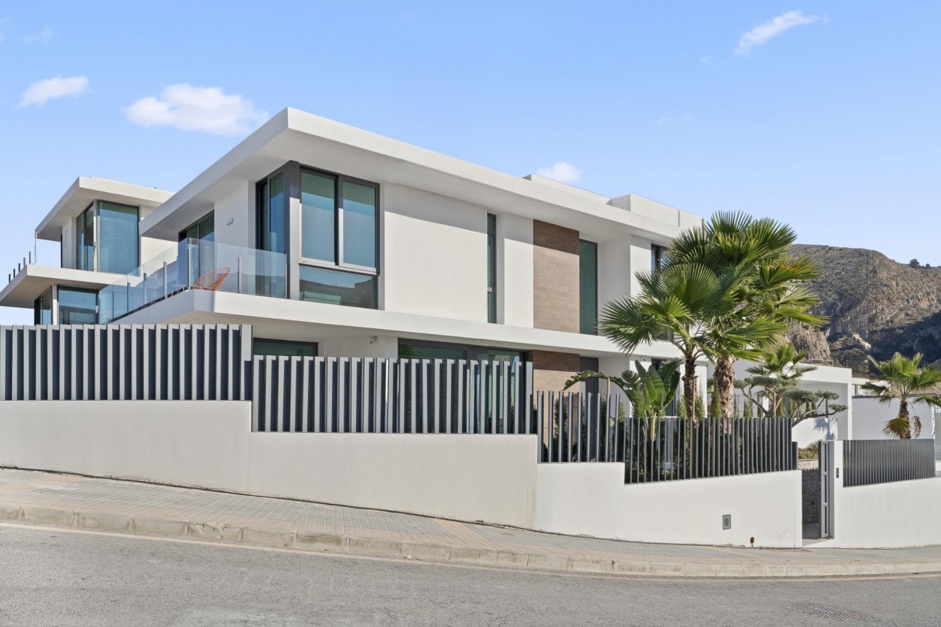 Новое здание - Villa - Benidorm - Rincón de Loix