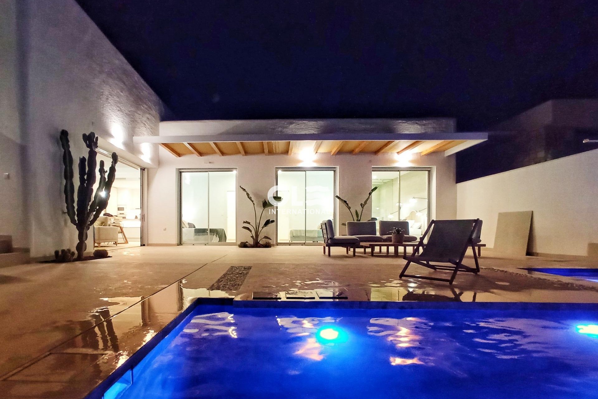 Новое здание - Villa - Benijofar - Centro