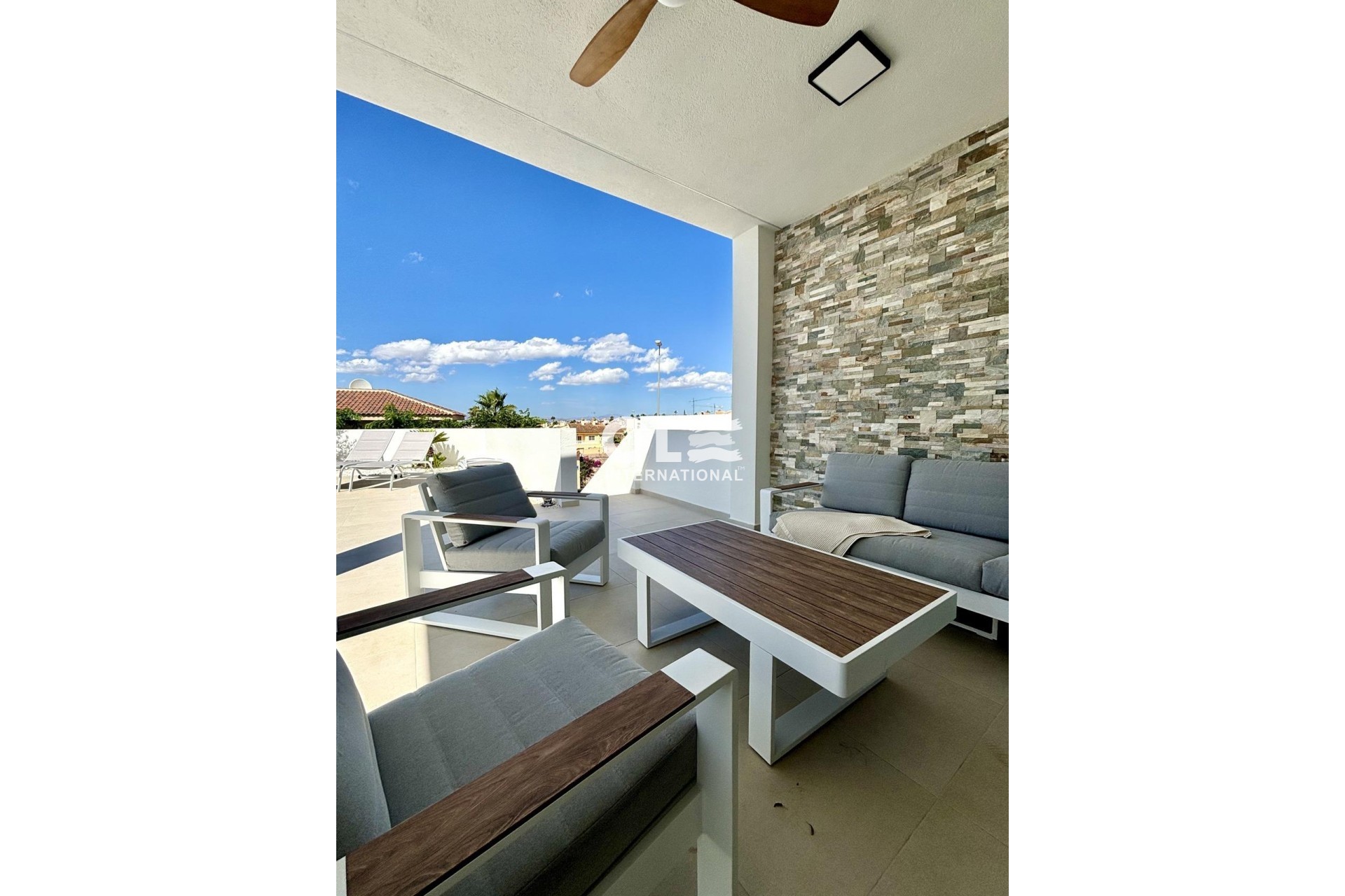 Новое здание - Villa - Benijofar - Pueblo