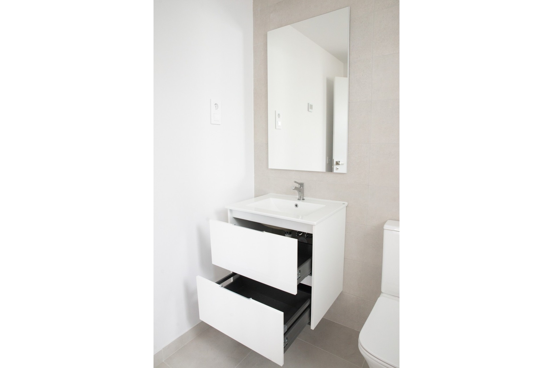 Новое здание - Villa - Busot, zona Bonalba Golf (Alicante) - Spain