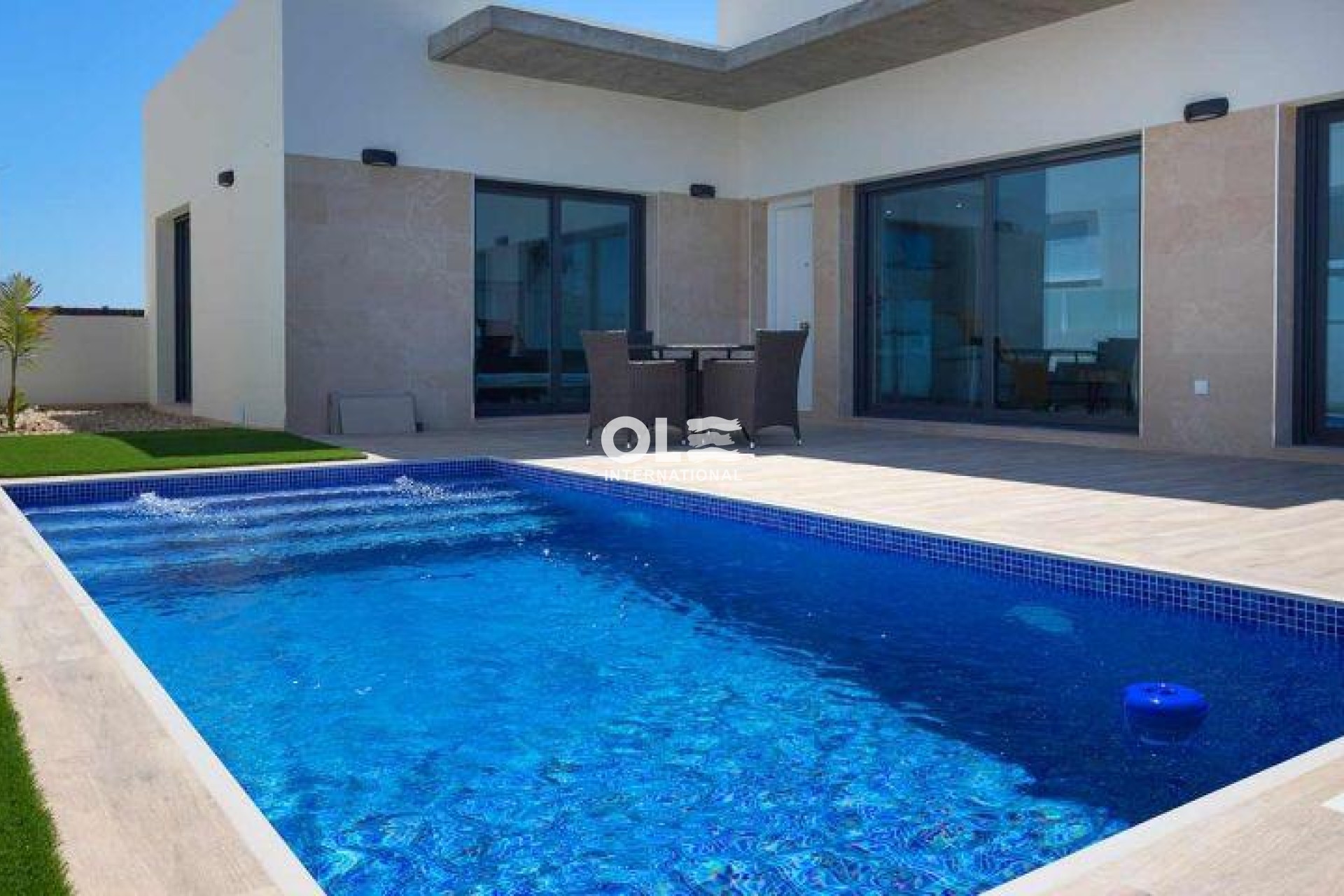 Новое здание - Villa - Daya Nueva - Centro