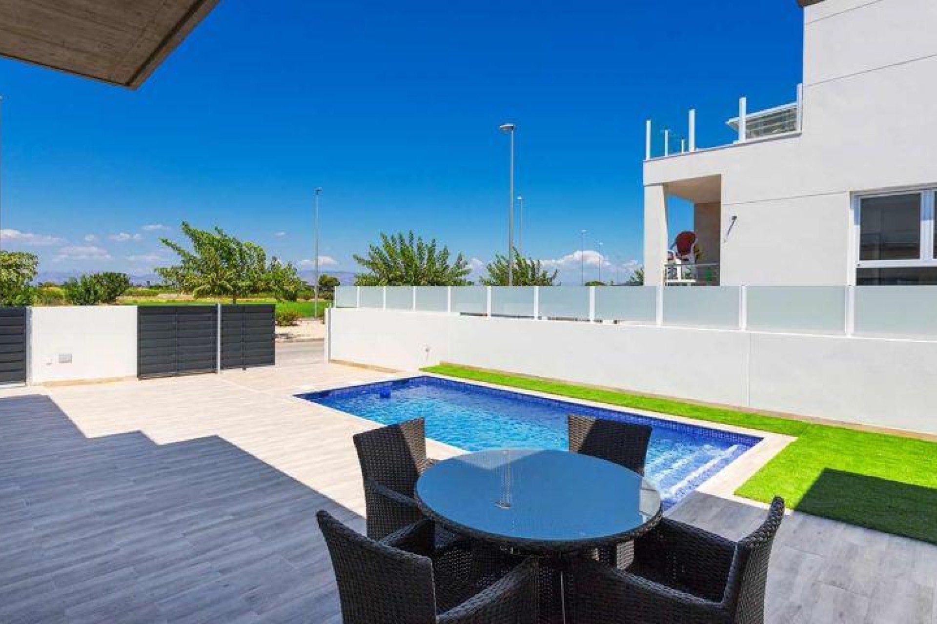 Новое здание - Villa - Daya Nueva - Centro