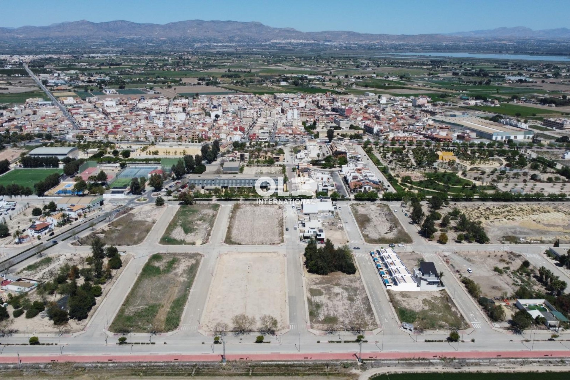 Новое здание - Villa - Dolores - polideportivo