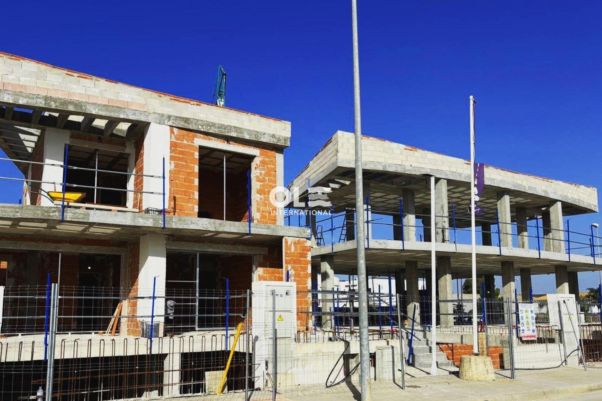 Новое здание - Villa - Dolores - polideportivo