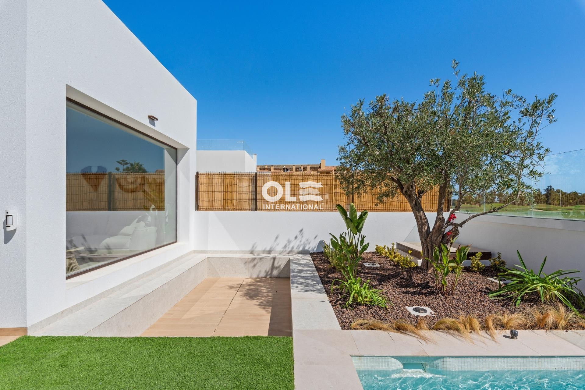 Новое здание - Villa - Los Alcazares - Serena Golf