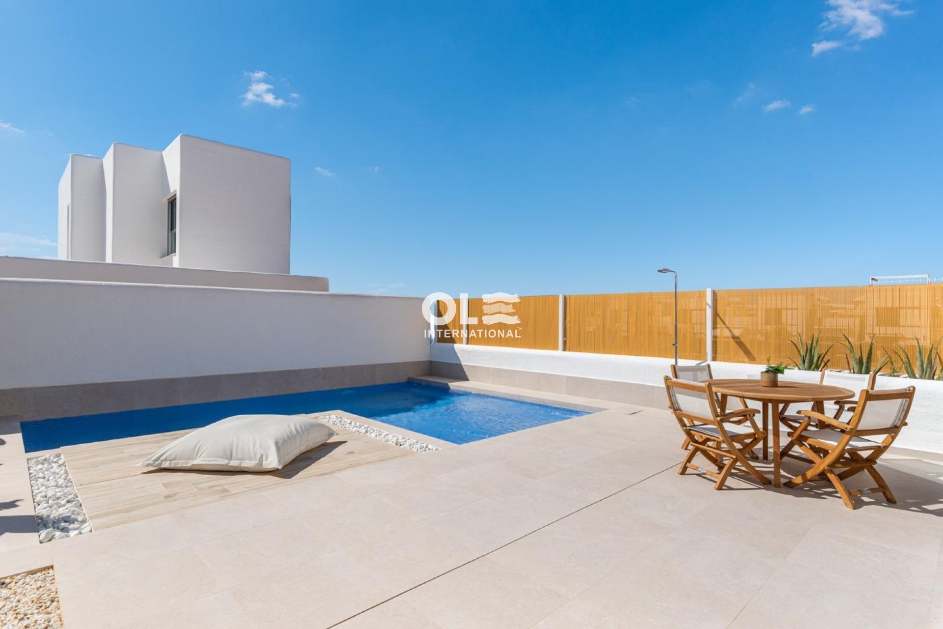 Новое здание - Villa - Los Alcazares - Serena Golf