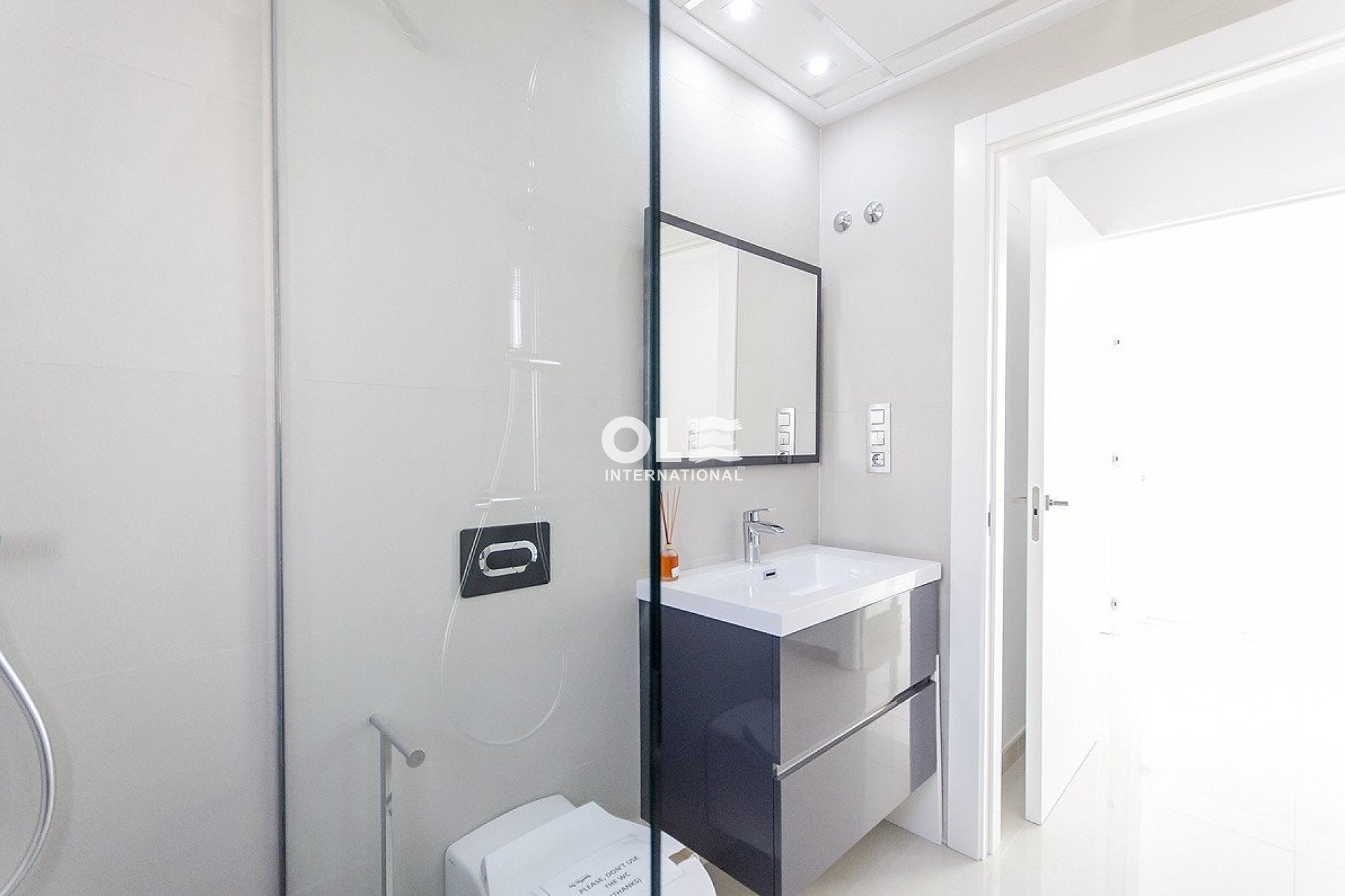 Новое здание - Villa - Los Montesinos - La Herrada