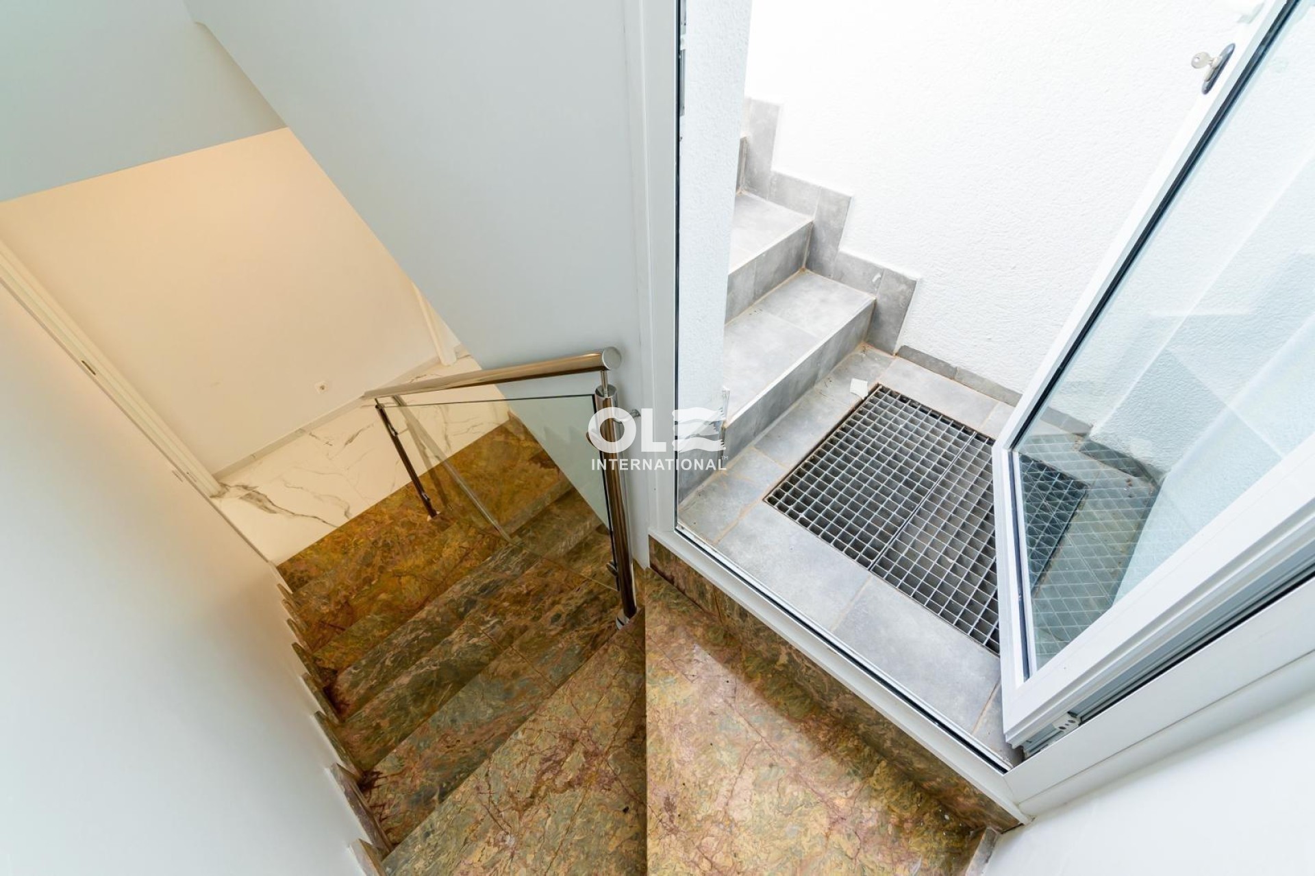 Новое здание - Villa - Orihuela Costa - PAU 26