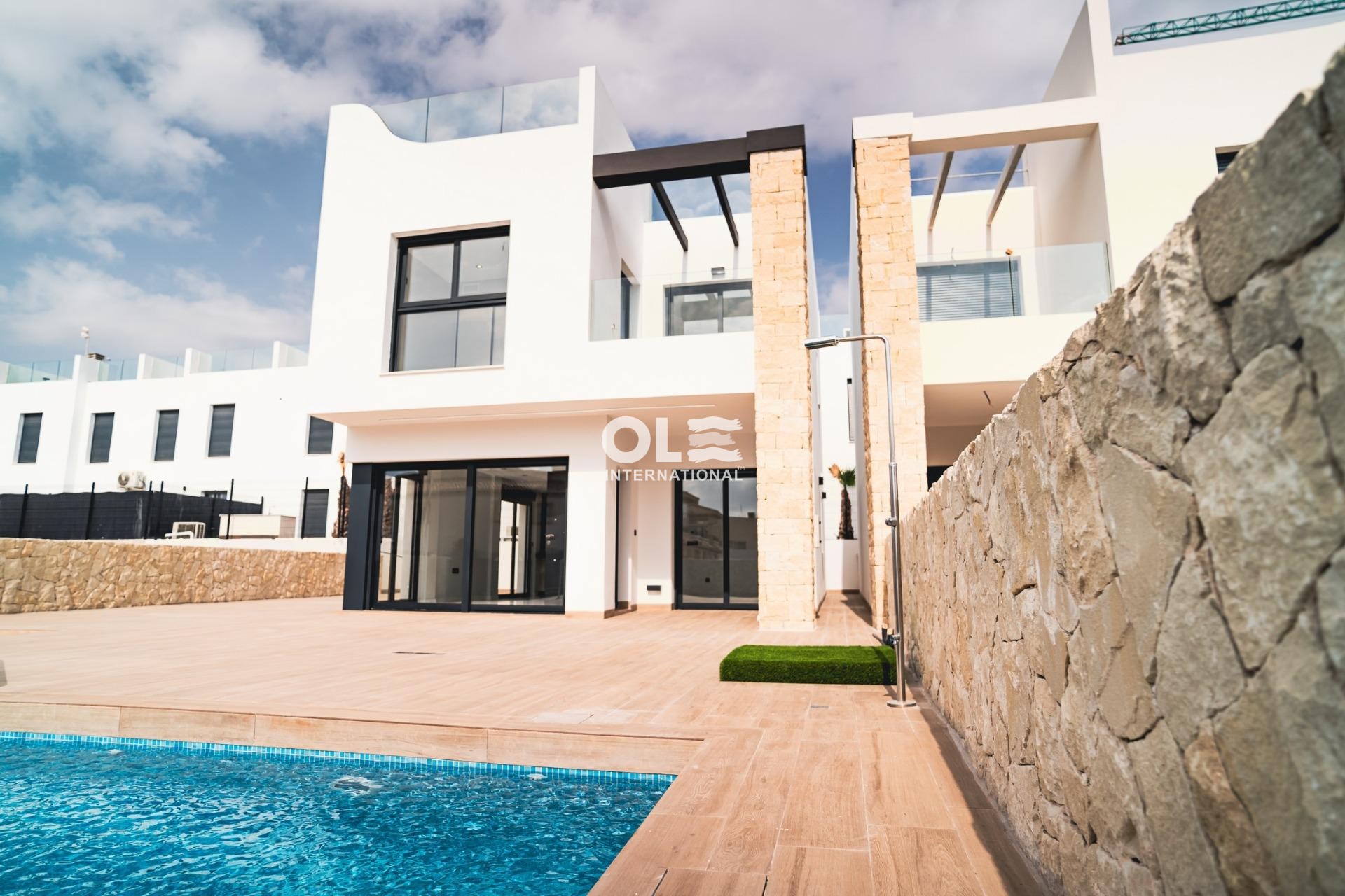 Новое здание - Villa - Orihuela Costa - Punta Prima