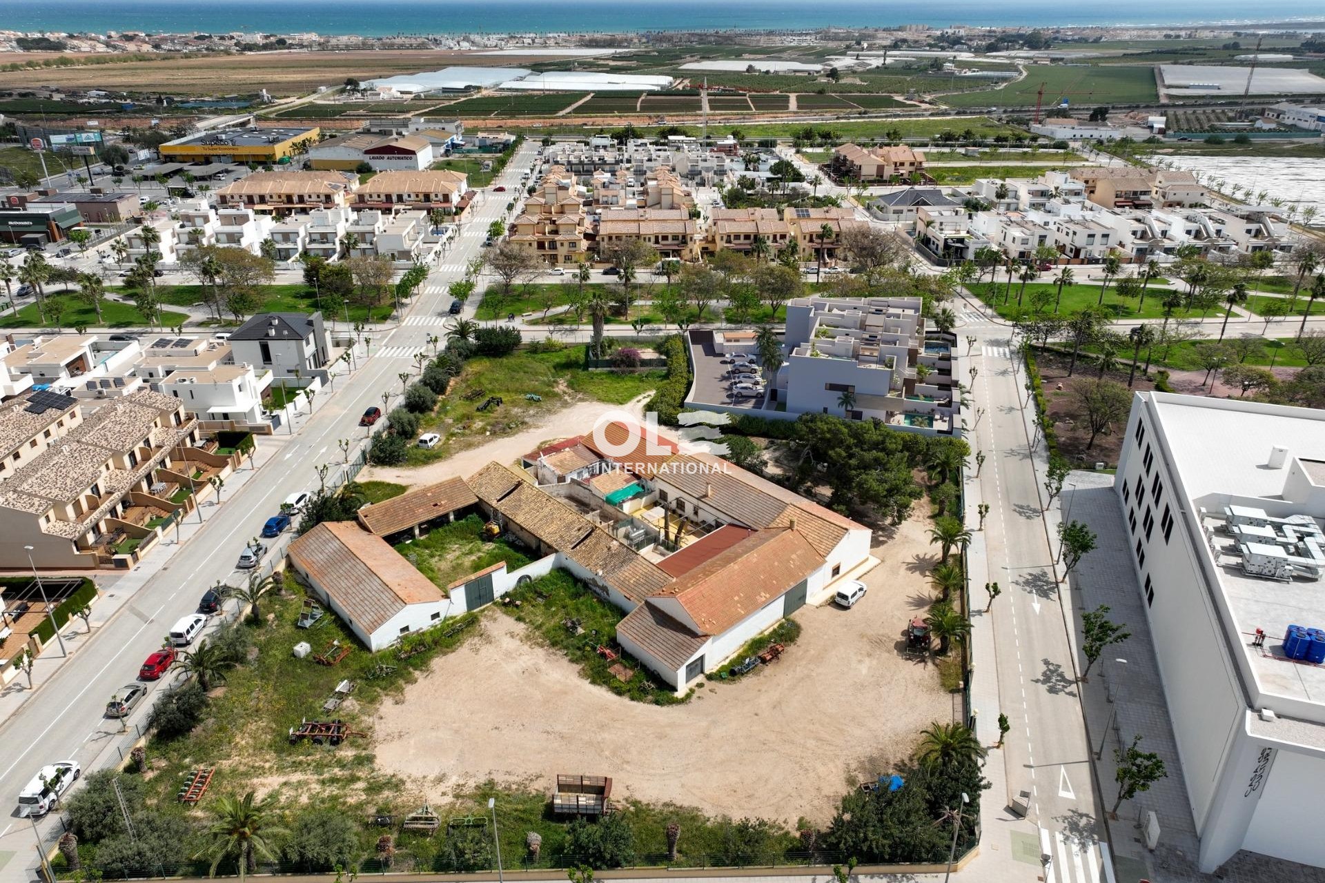 Новое здание - Villa - Pilar de la Horadada - parques de Andromeda