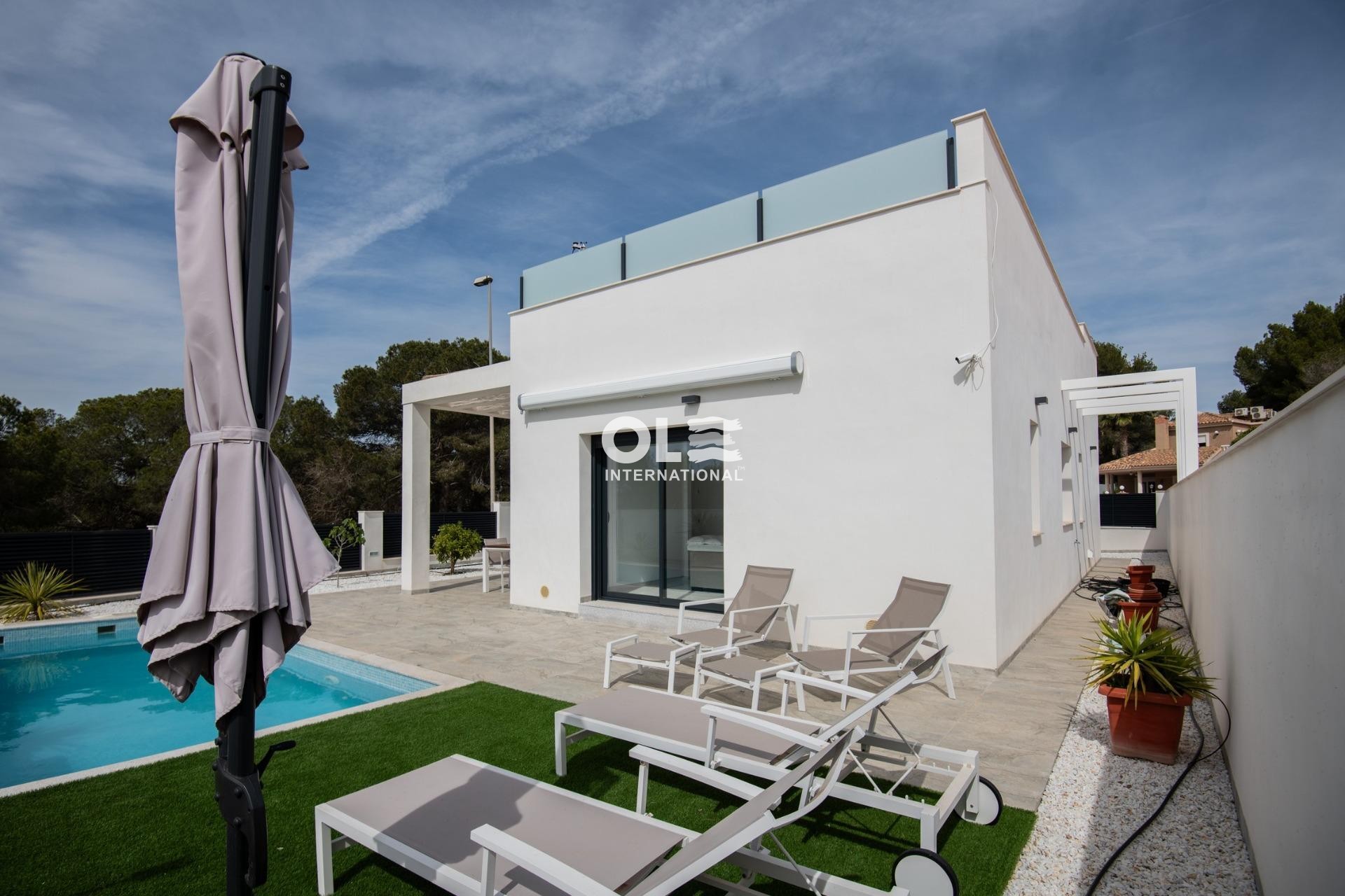 Новое здание - Villa - Pilar de la Horadada - Pinar de Campoverde